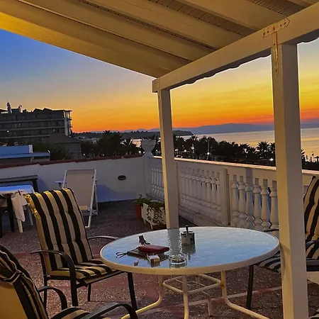 Denith Rooftop * Néoi Epivátai